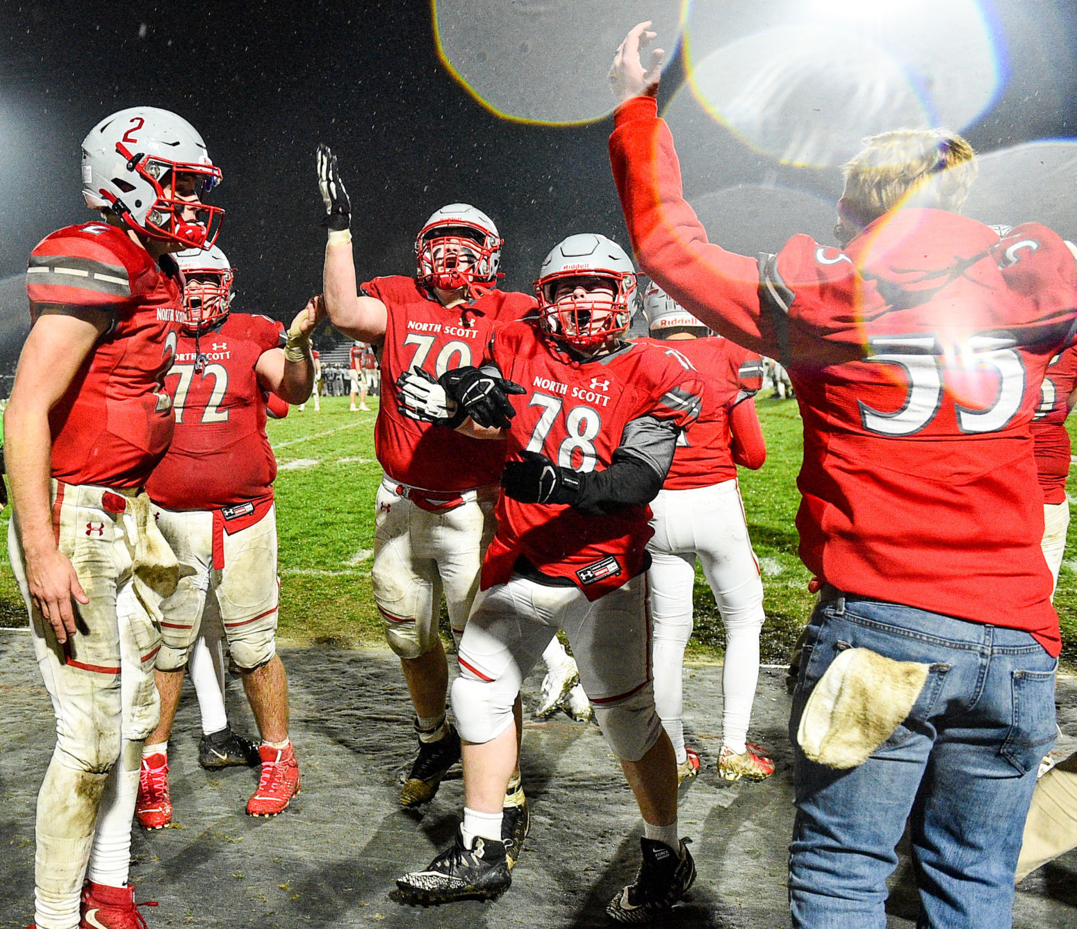 110119-qct-spt-ns-xavier-fball-058a.jpg